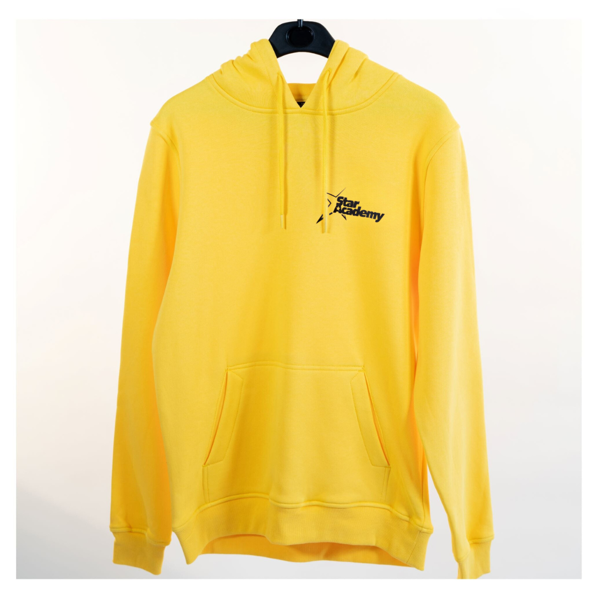 star academy starac boutique merch tournée 2024 2025 bonnet mug tasse pull hoodie crop top  tshirt carnet casquette veste baseball jogging brassiere legging 